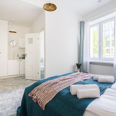 Kopernika 4 - Studio Apartment By Noclegi Renters Varsavia Esterno foto